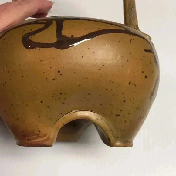Signed hand crafted teapot primitive fashioned - Picture 7 of 9